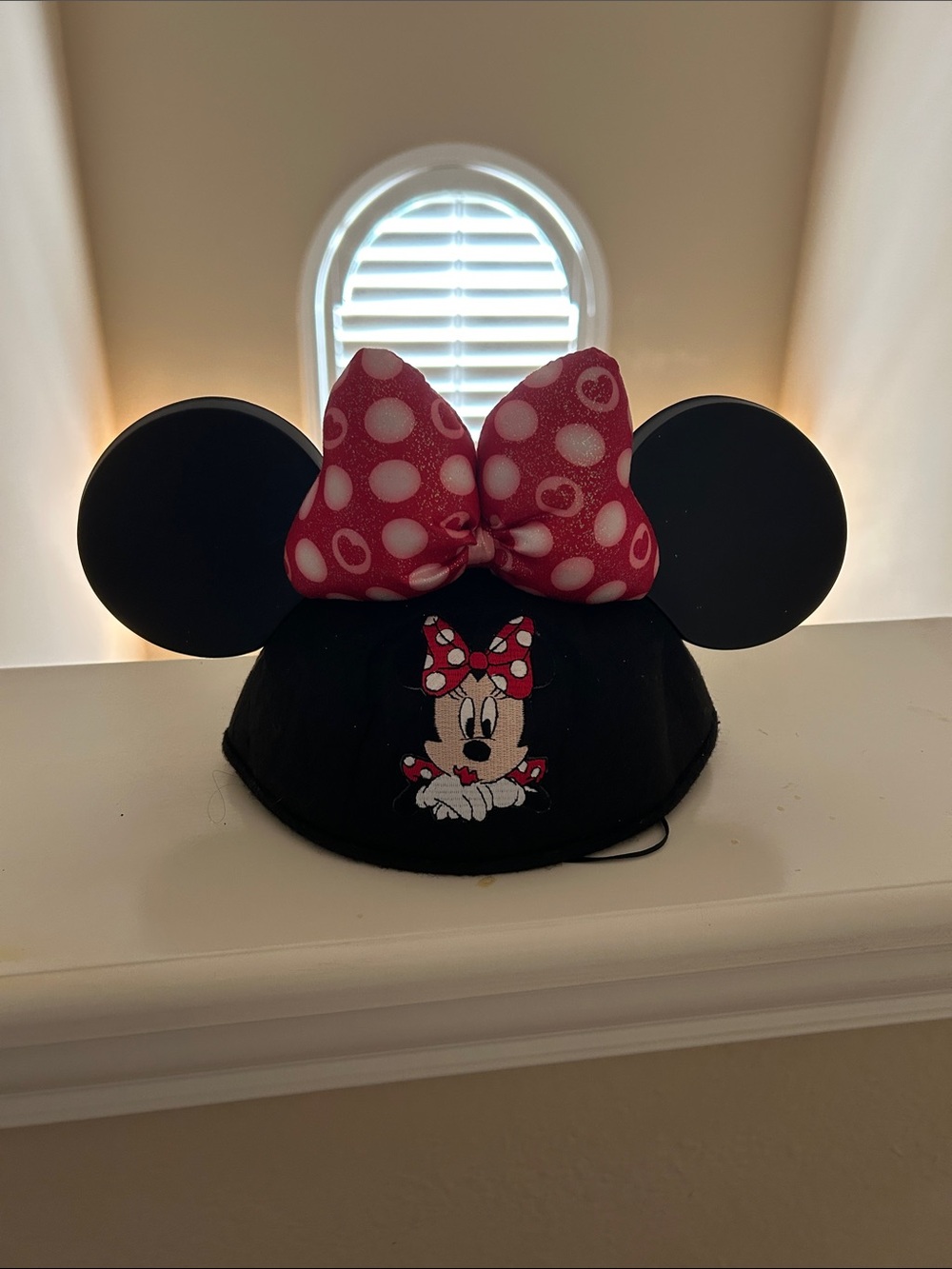 Disney Minnie Mouse Black Hat with Pink Polka Dot Bow
